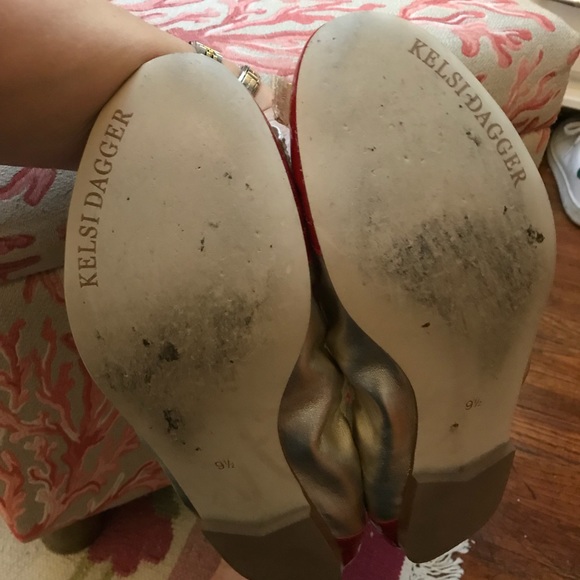 Kelsi Dagger red/almond Ashley spectator flat - Picture 3 of 3